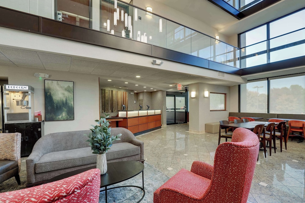 Drury Inn & Suites Charlotte University Place 27/50