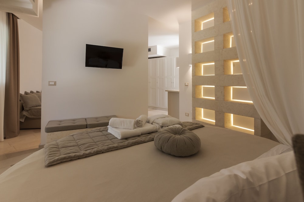 Montiro Hotel 26/48