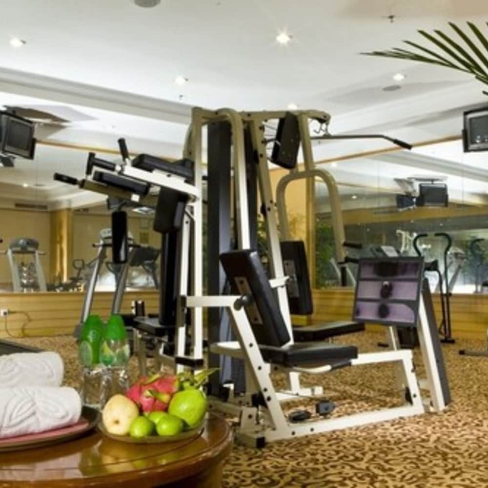 Gladden Hotel Fenggang 12/22
