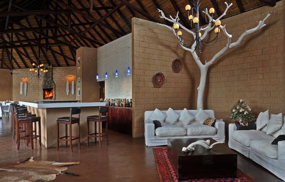 Zwahili Private Game Lodge and Spa 24/42