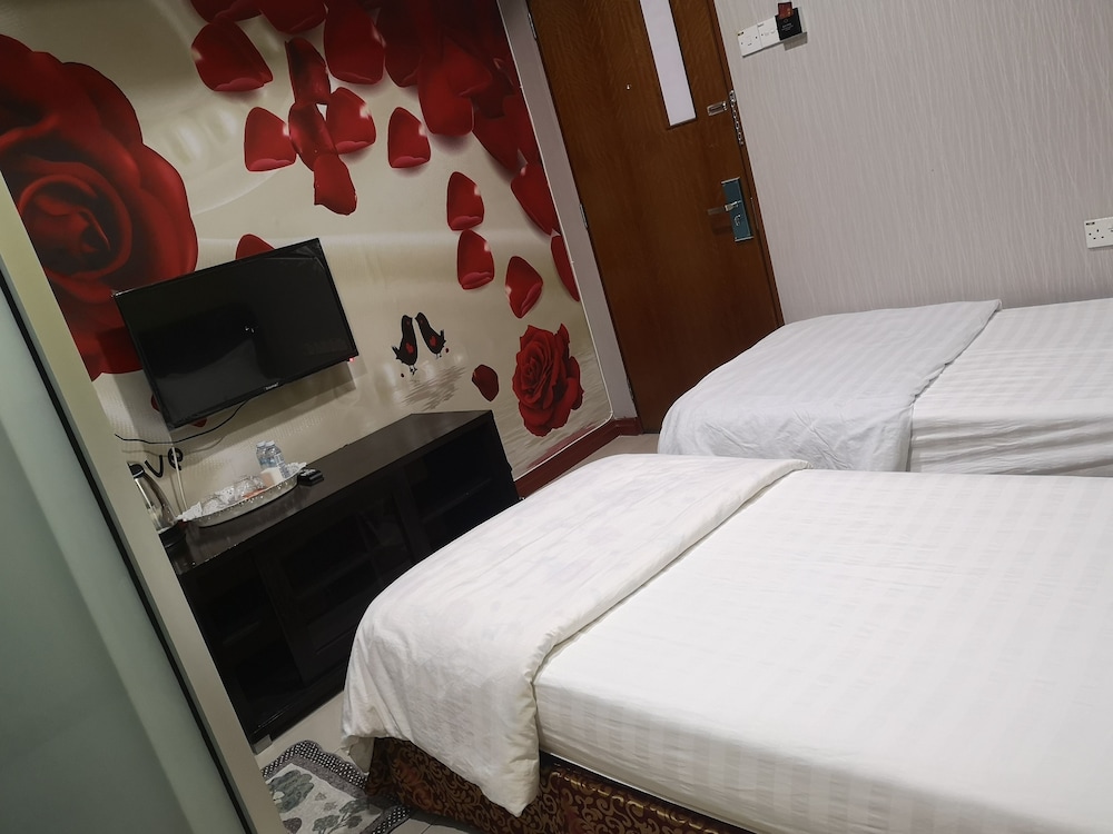 Home Inn 25/40