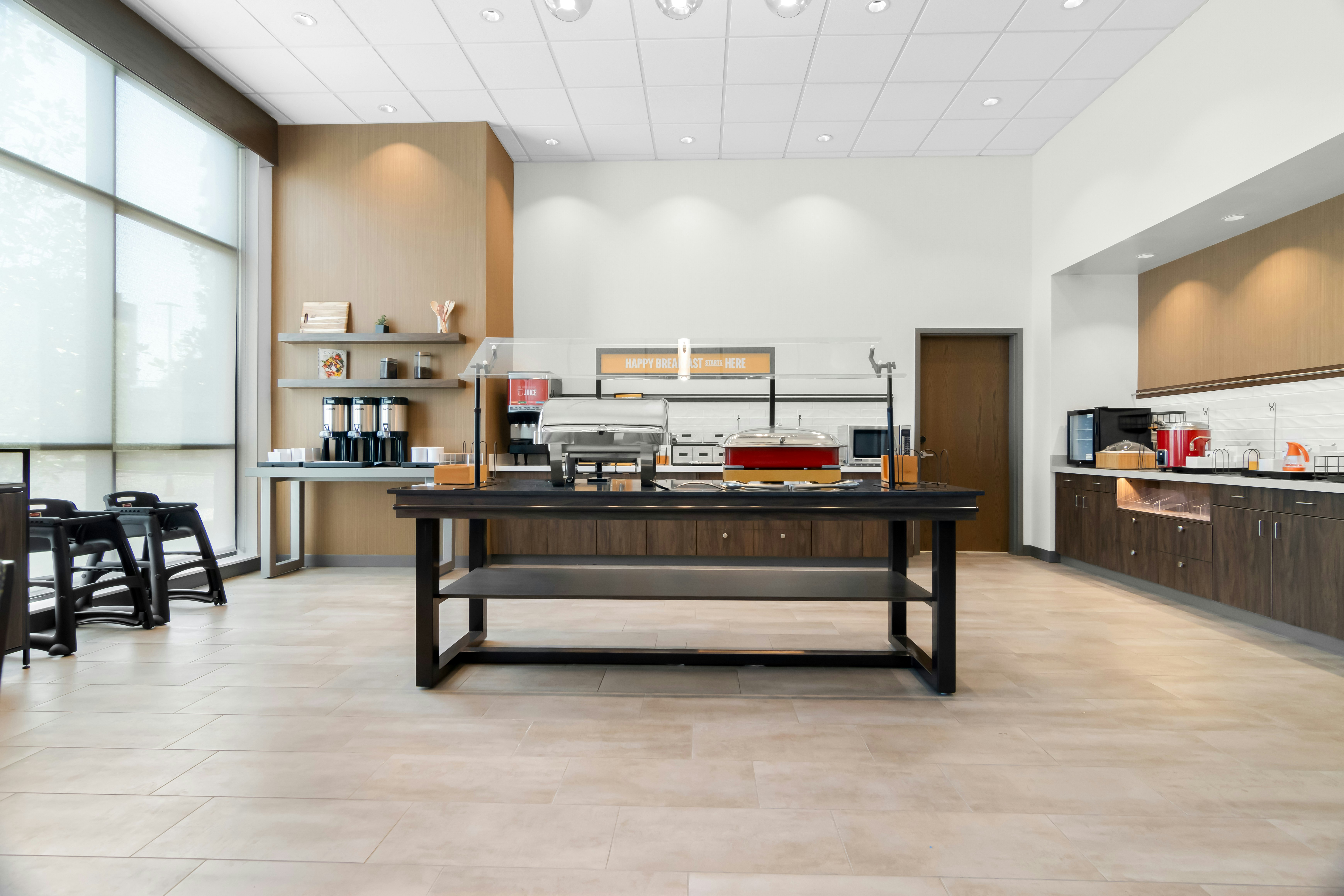 Hampton Inn & Suites Chicago Medical District UIC 26/34
