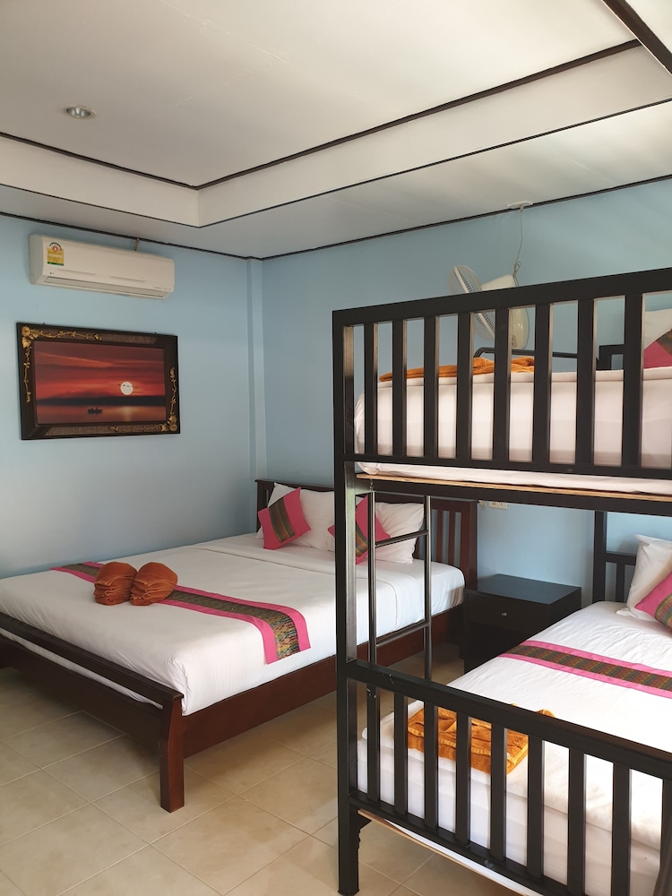 Lanta Family Resort 17/45