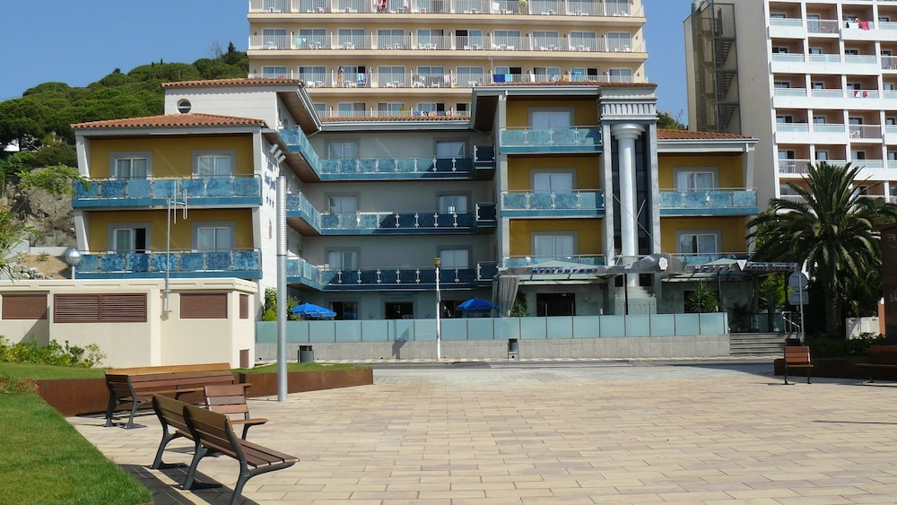 Sant Jordi Boutique Hotel 7/69