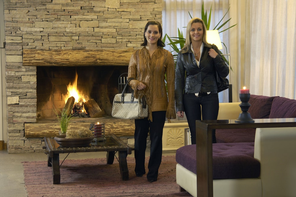 CILENE DEL FARO SUITES AND SPA 65/76
