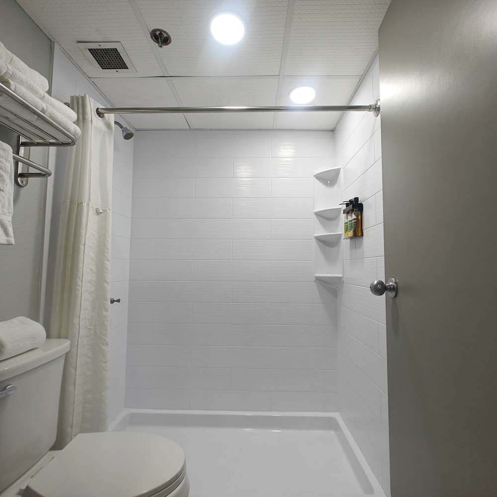 Mountain Vista Inn and Suites 56/57
