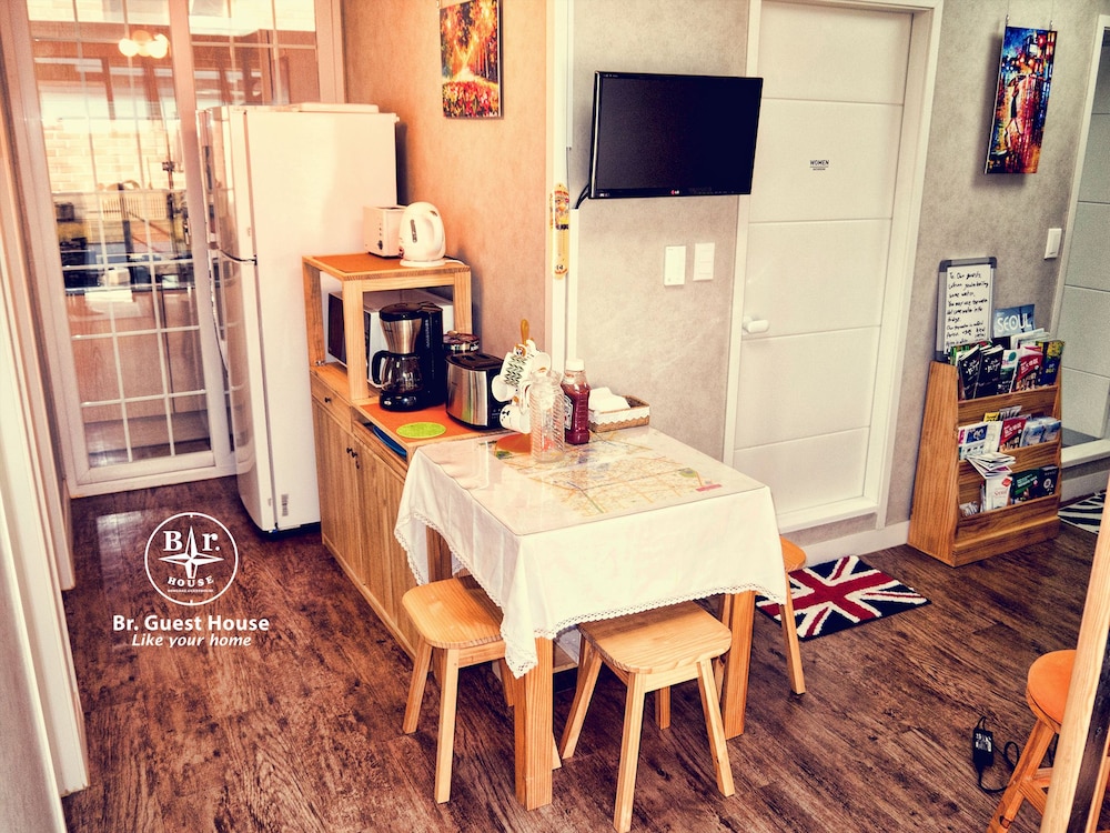Br. Guesthouse Hongdae 32/41