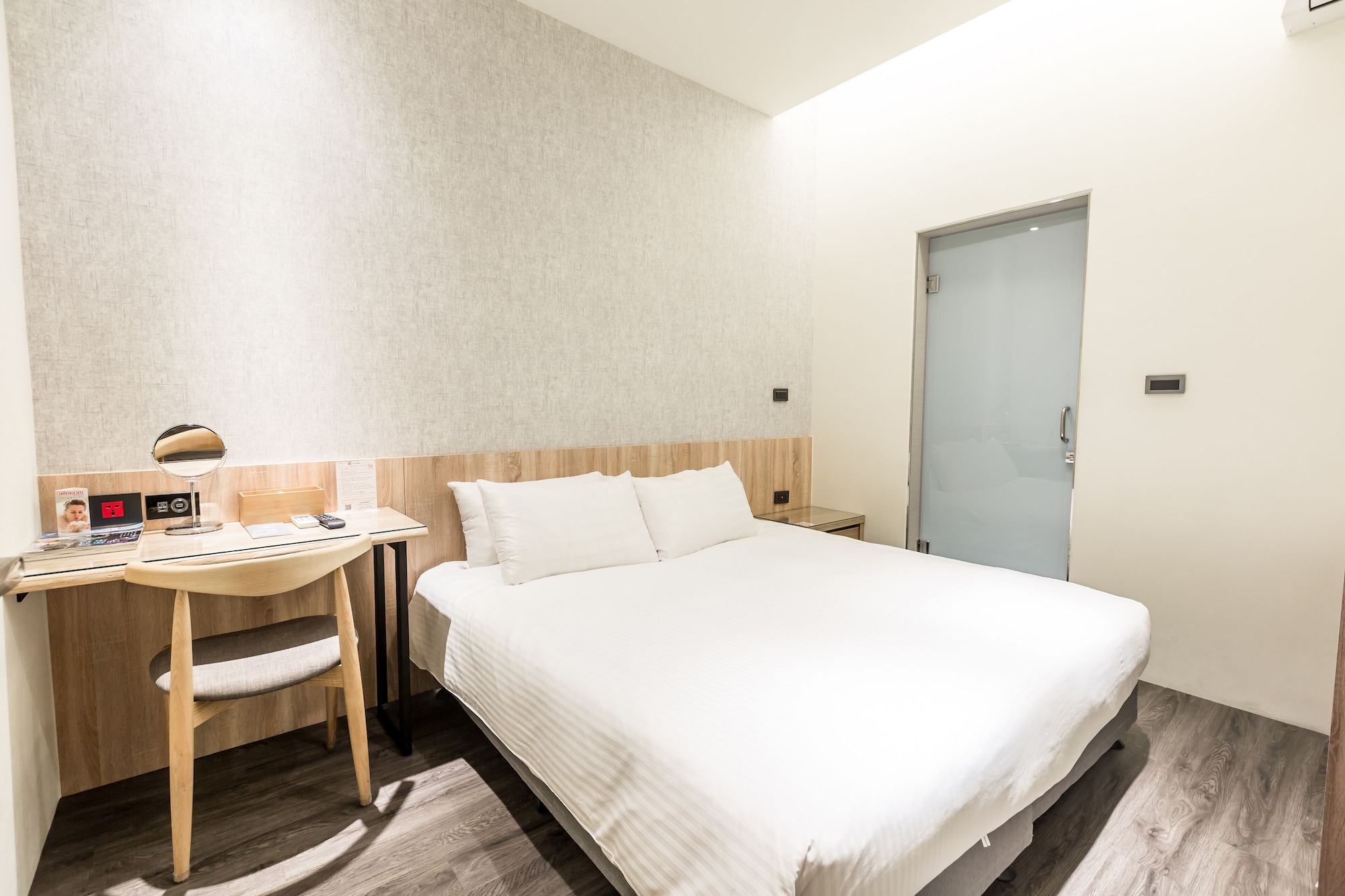 1 BEDROOM, COMFORT, SUITE