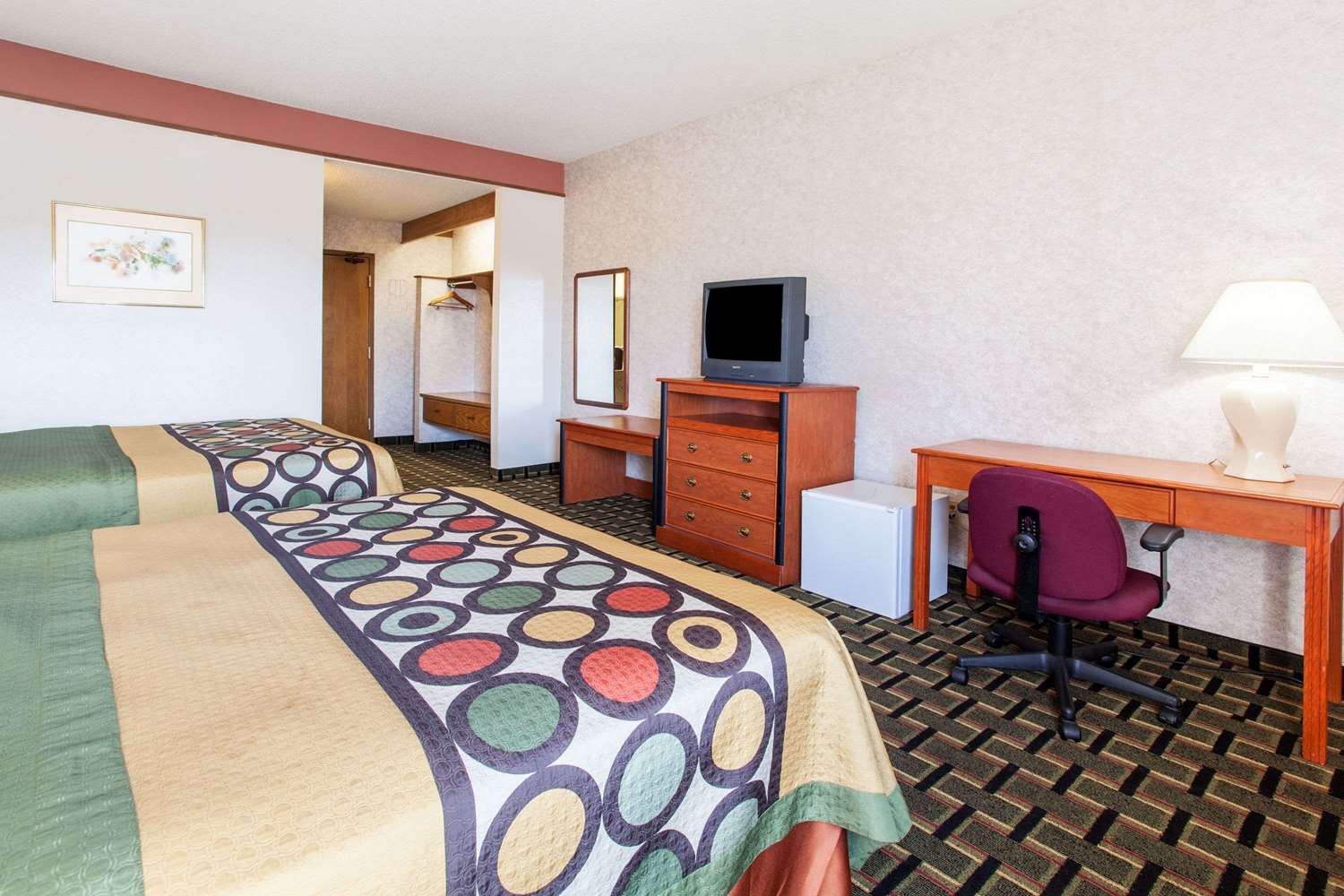 Super 8 by Wyndham Atchison KS 6/11