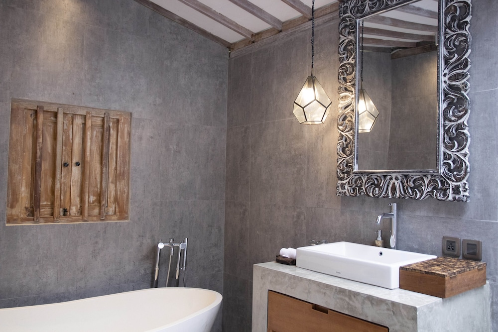 Natya Hotel Tanah Lot 43/78