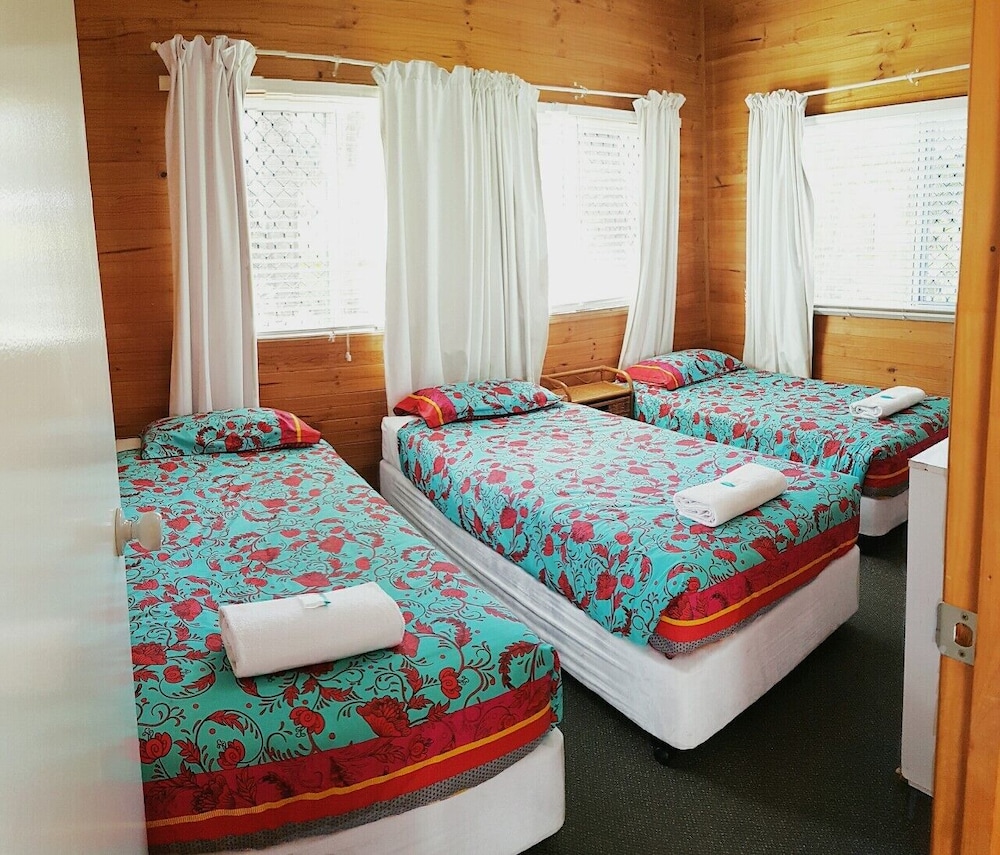 Bargara Gardens Motel And Holiday Villas 14/44