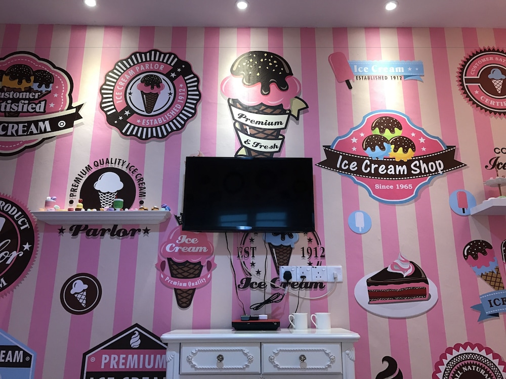 Fantasy Boutique Hotel 36/42