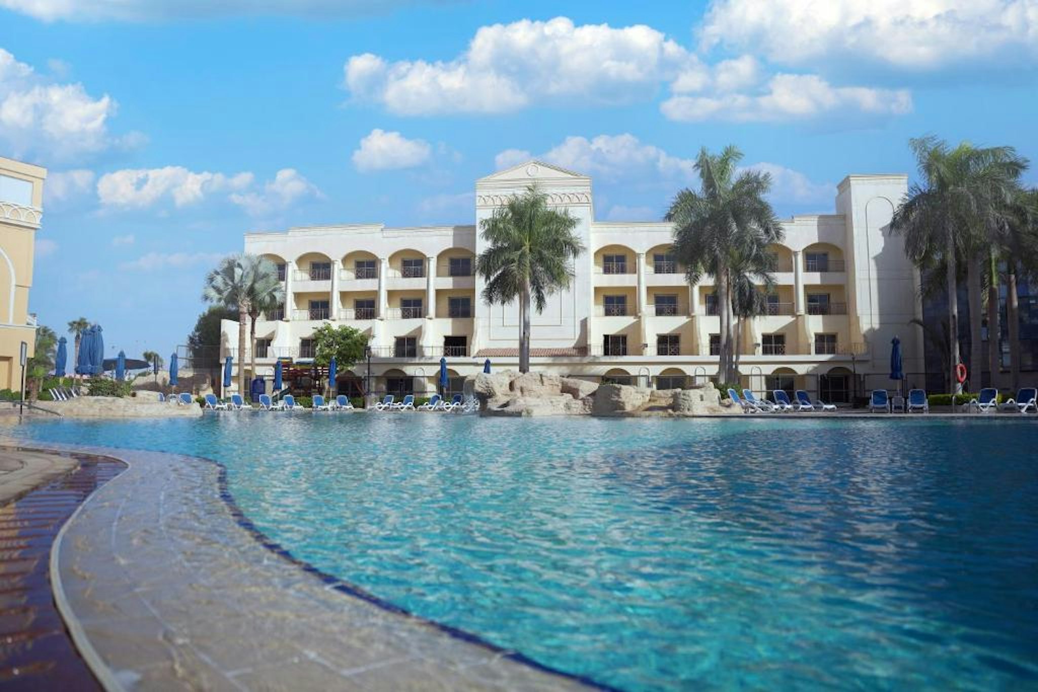 Helnan Dreamland Hotel and Conference Center 50/53