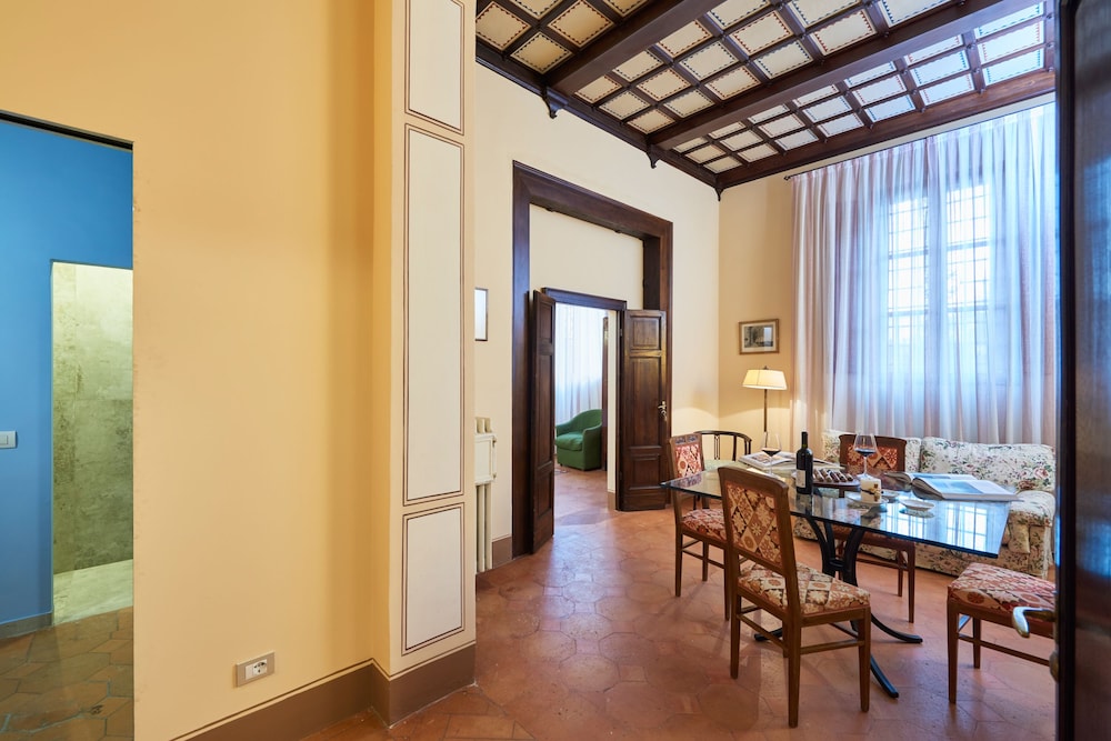 Villa Socini 18/30