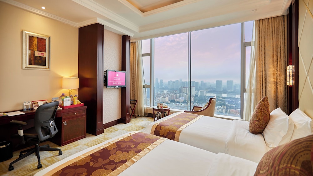 ROOM, TWIN BEDS, RIVER VIEW
