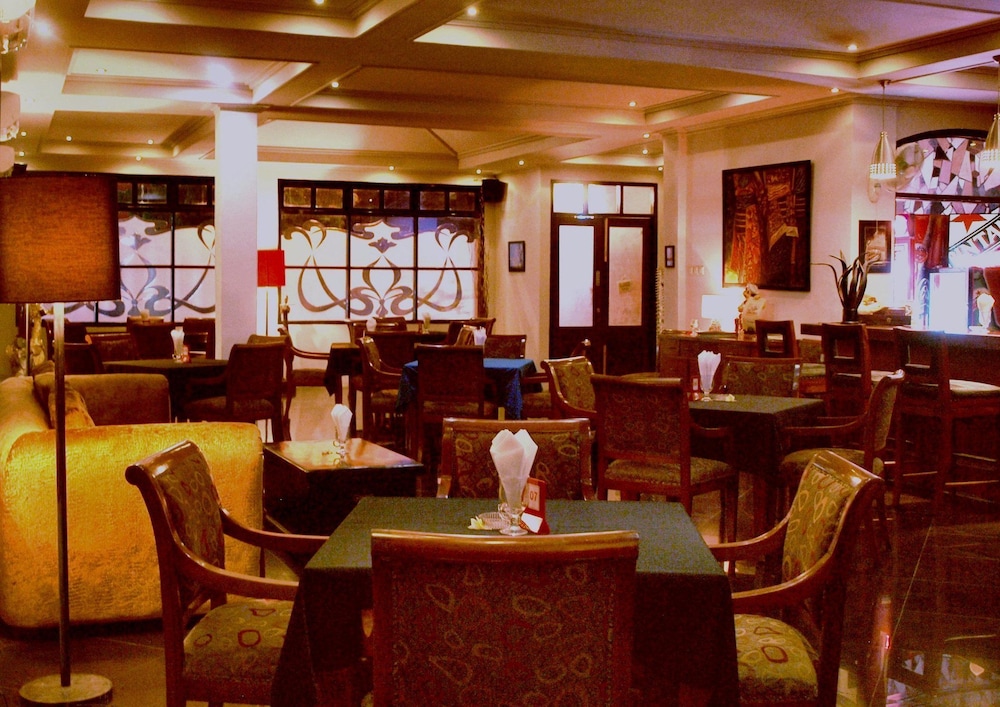 The Gecho Inn Town 27/46