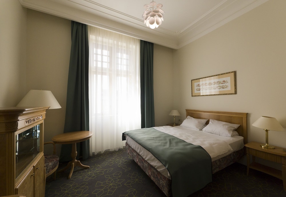Grandhotel Ambassador Narodni Dum 15/50
