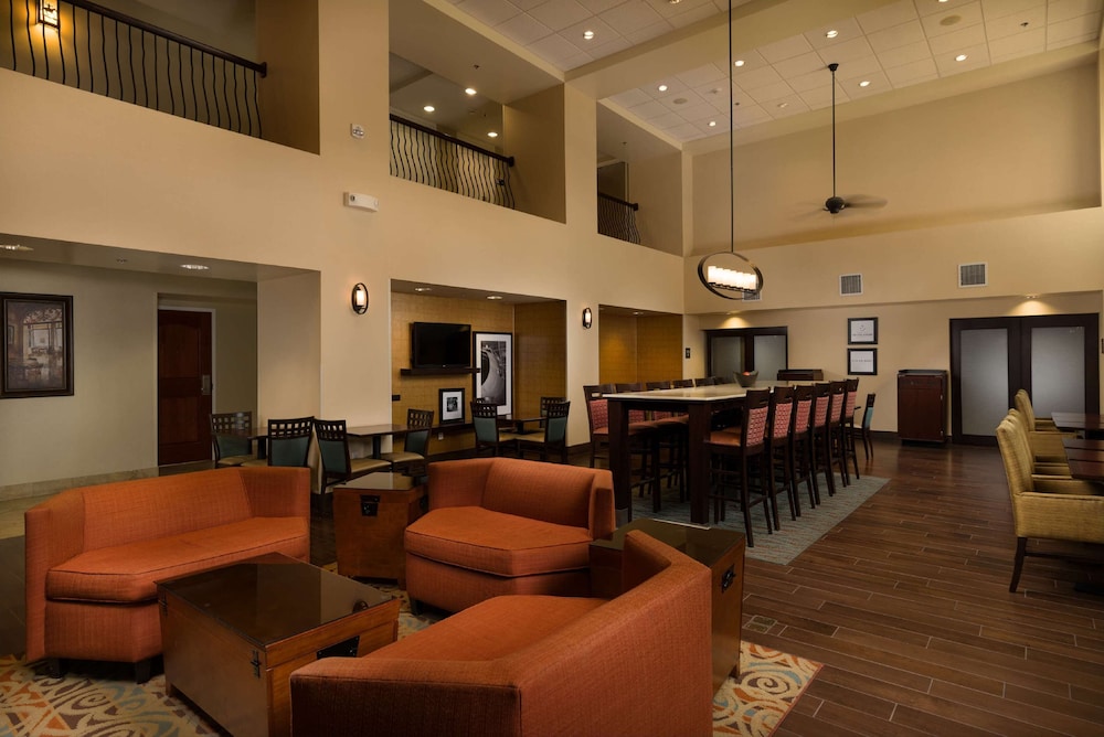 Hampton Inn & Suites Altus 28/40