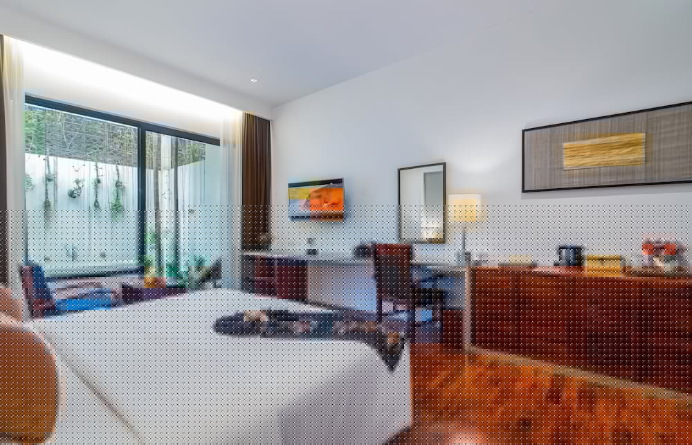 LYNNAYA URBAN RIVER RESORT 25/69