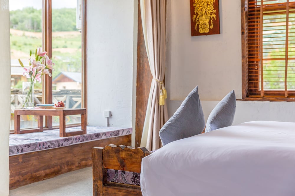 E-Outfitting Boutique Hotel Shangri-La 18/66