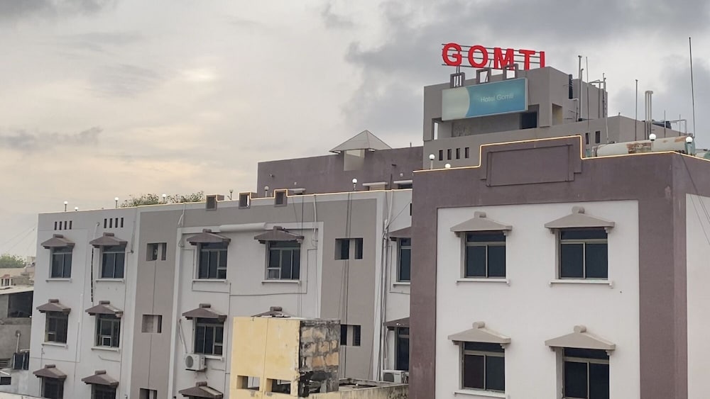 Hotel Gomti 1/40