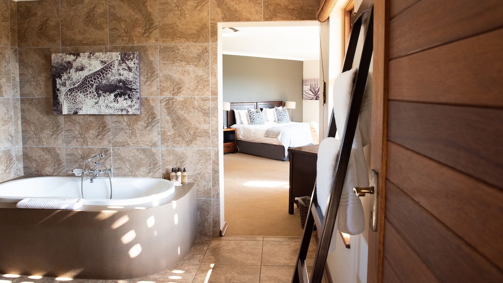 Gondwana Game Reserve 50/50