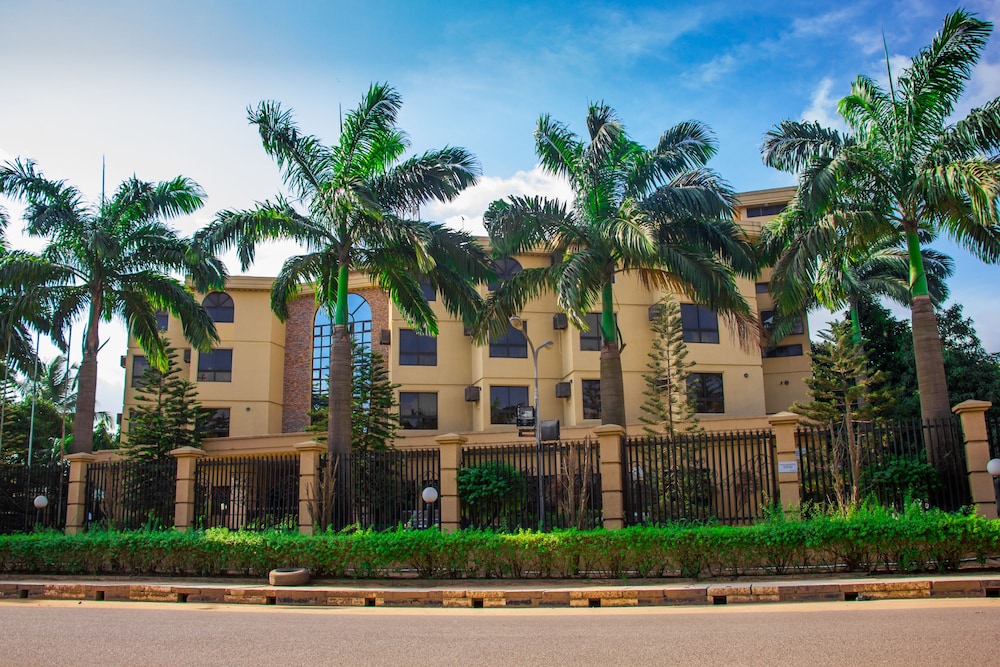 Heritage House Square Hotel 5/64