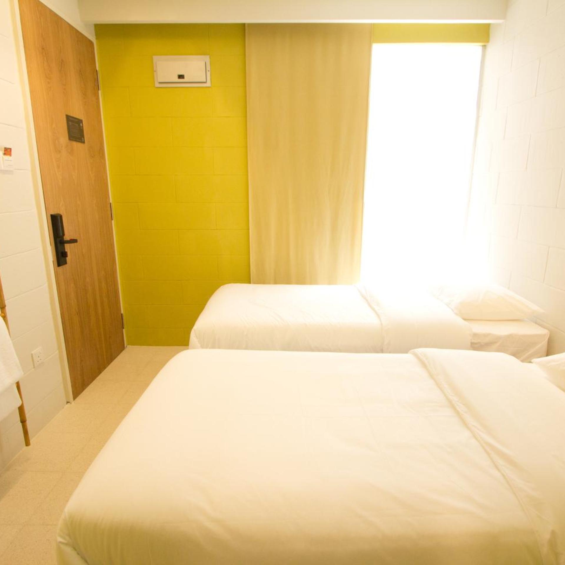 Lantern Hotel 18/50