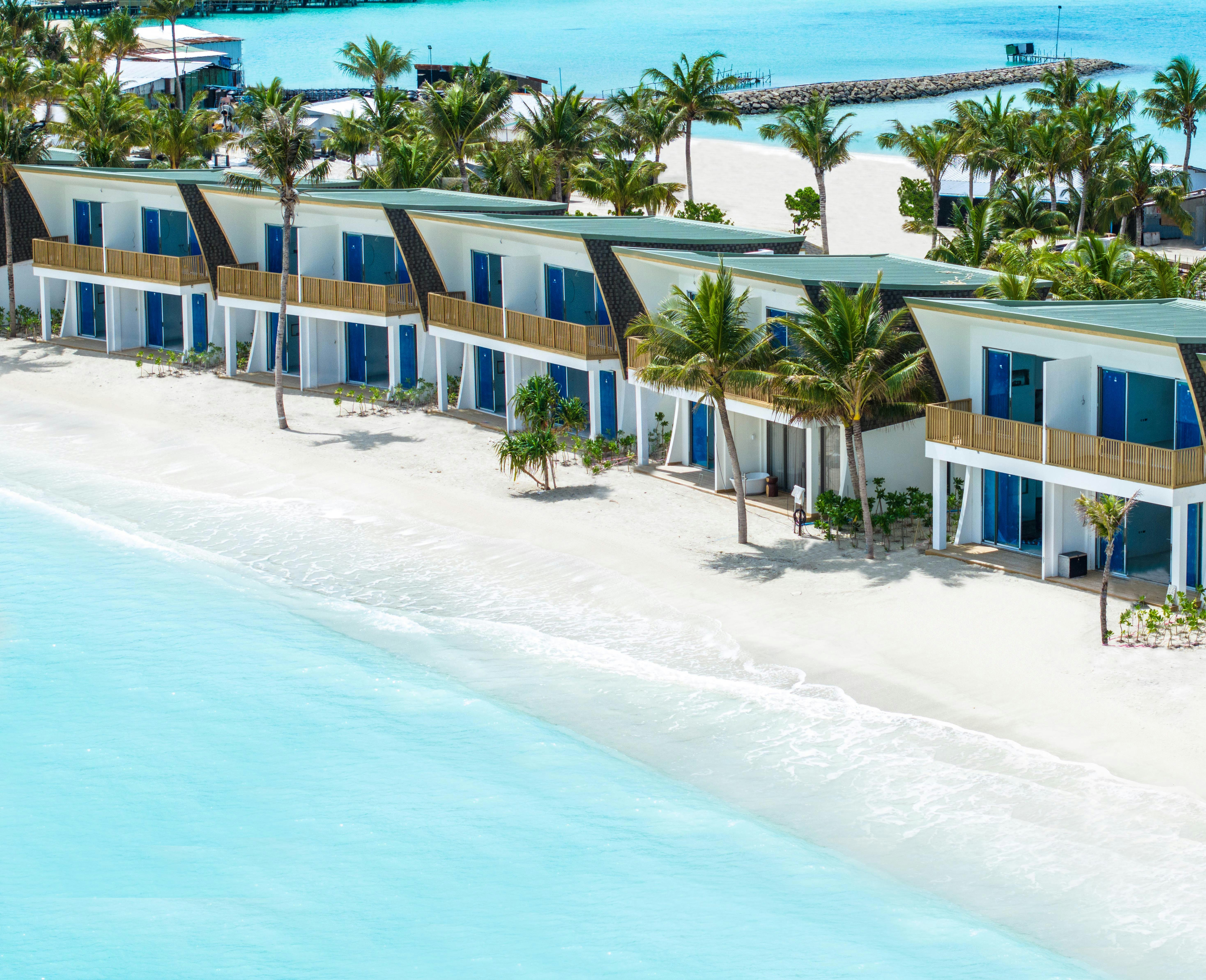 Centara Mirage Lagoon Maldives 8/59