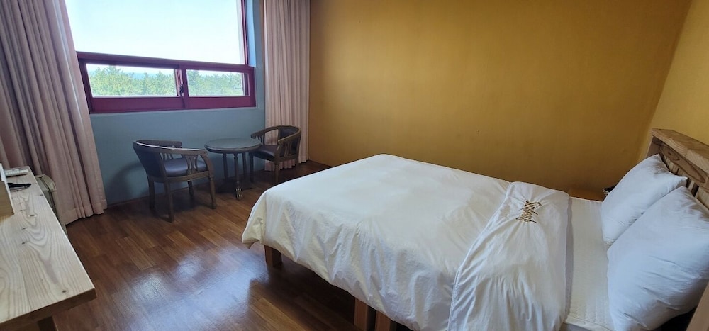 Delta Hotel 13/20