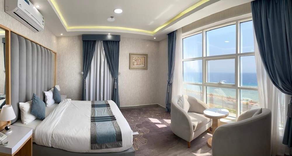 Rose Land Hotel 16/60