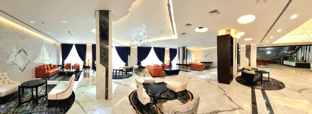 Seven Seas Hotel 58/68