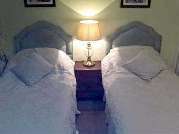The Highlands Inn 27/50