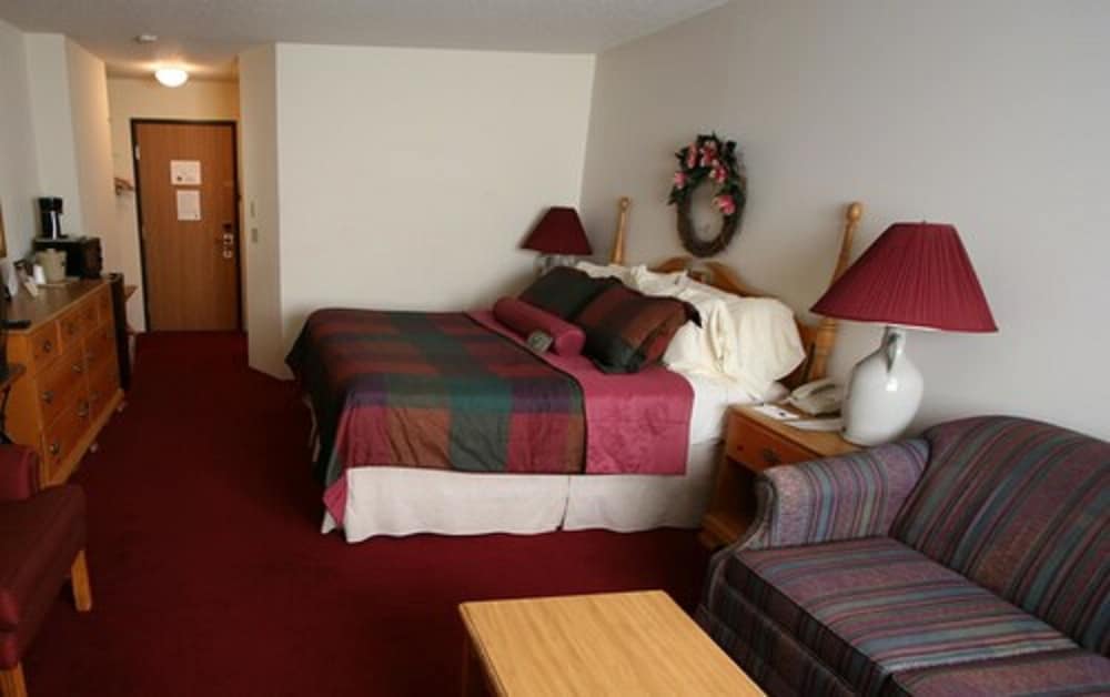 Best Western Dodgeville Inn & Suites 6/38