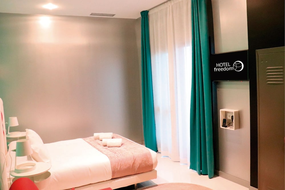 HotelFreedom 16/38