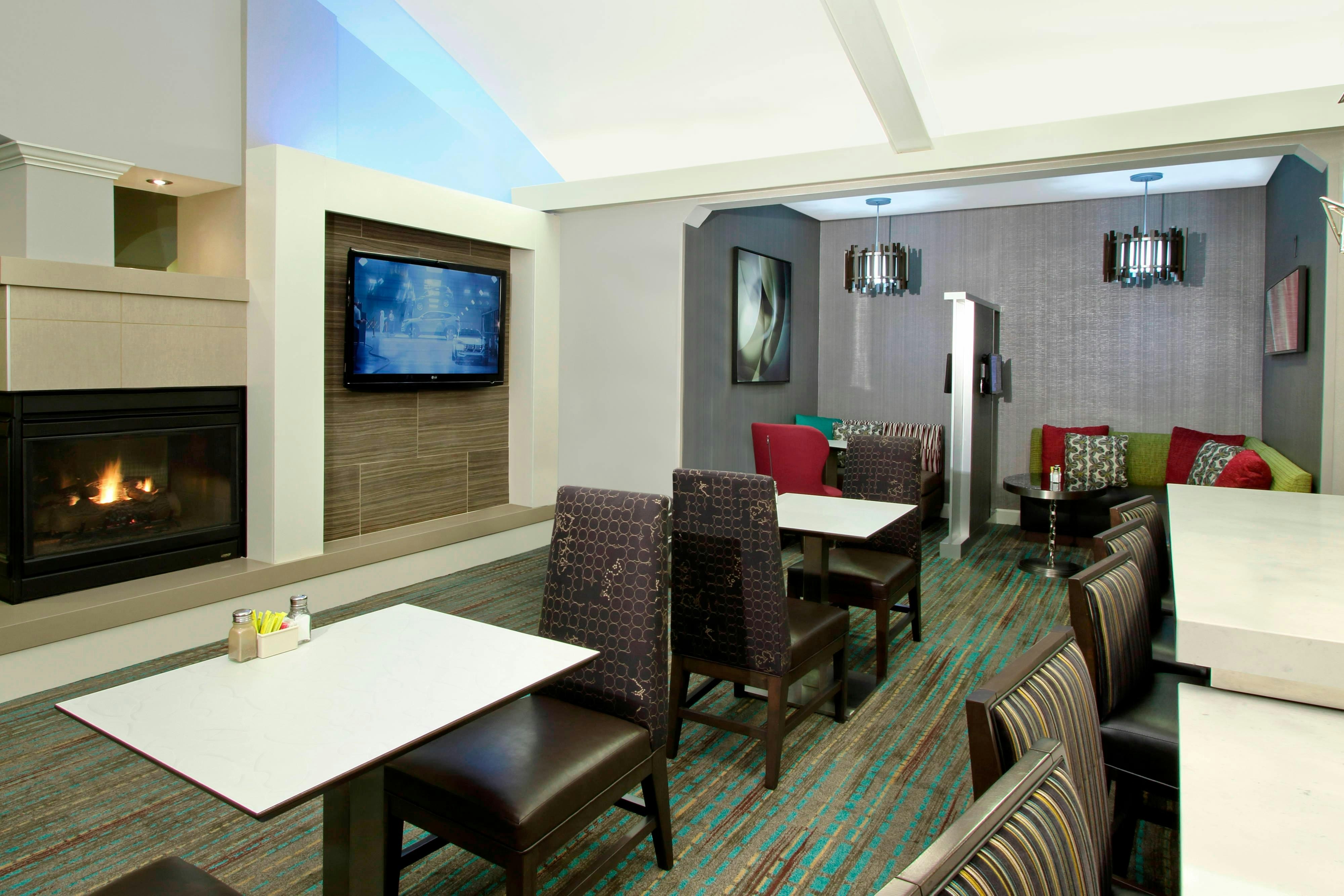 Residence Inn Scottsdale North 5/8