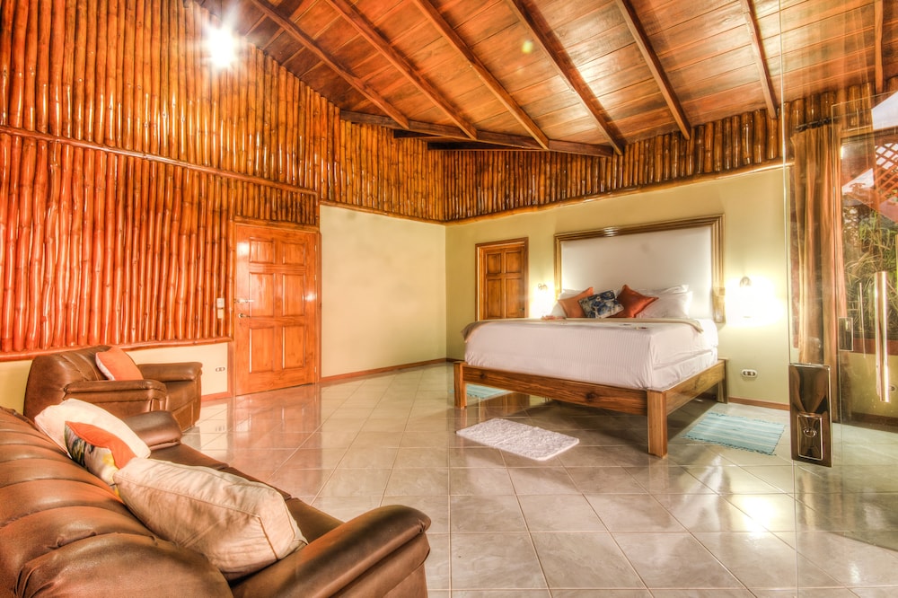 Greenlagoon Arenal Waterfall Villas 13/67