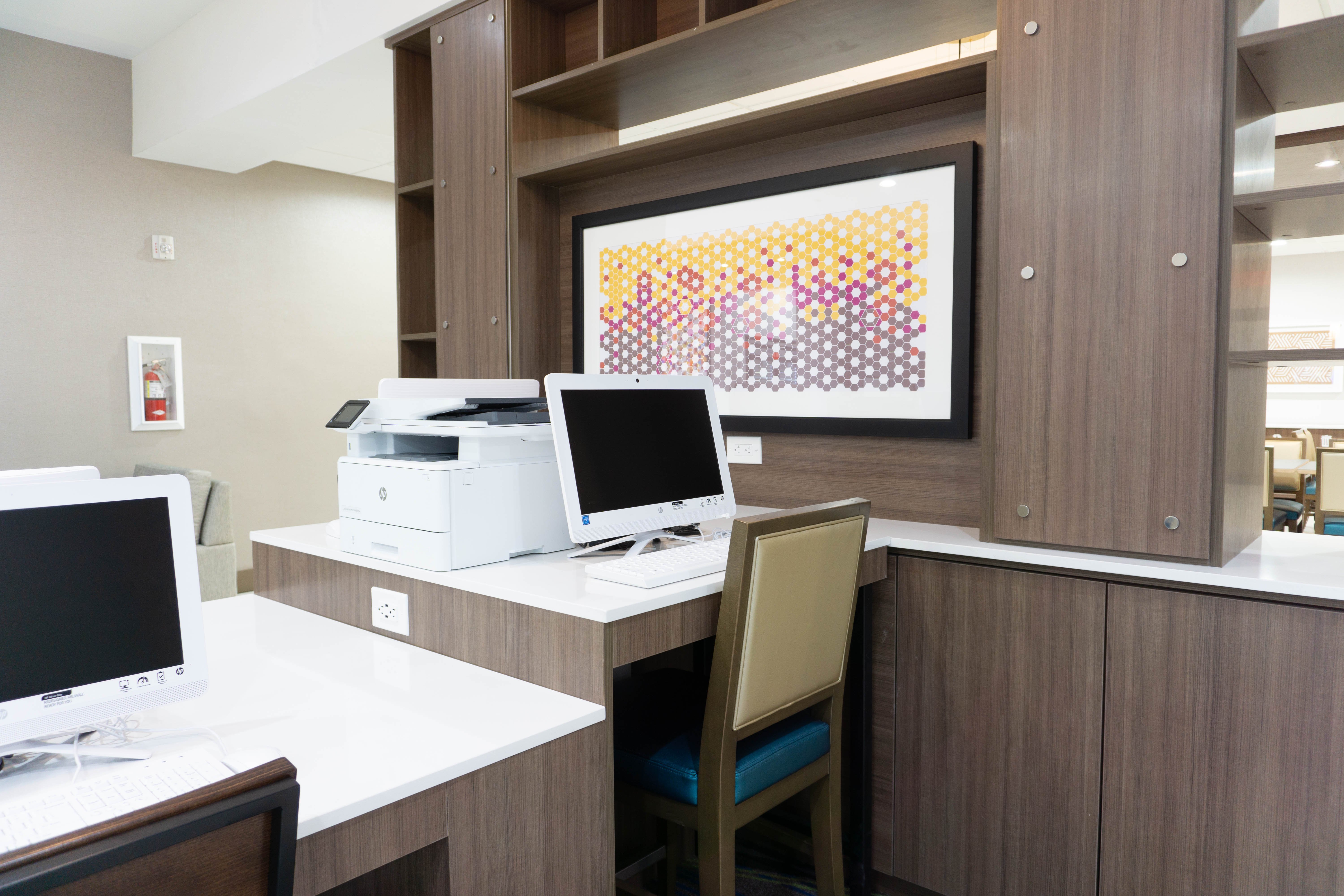 Holiday Inn Express Hotel And Suites Los Angeles Downtown West 48/55