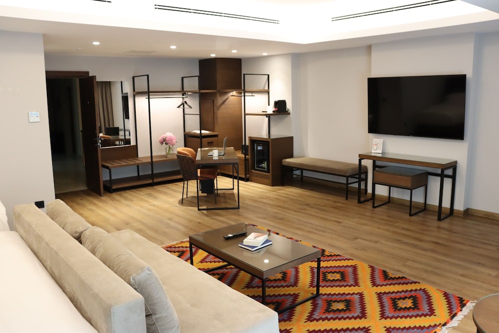 Riva Hotel Nisantasi 27/33