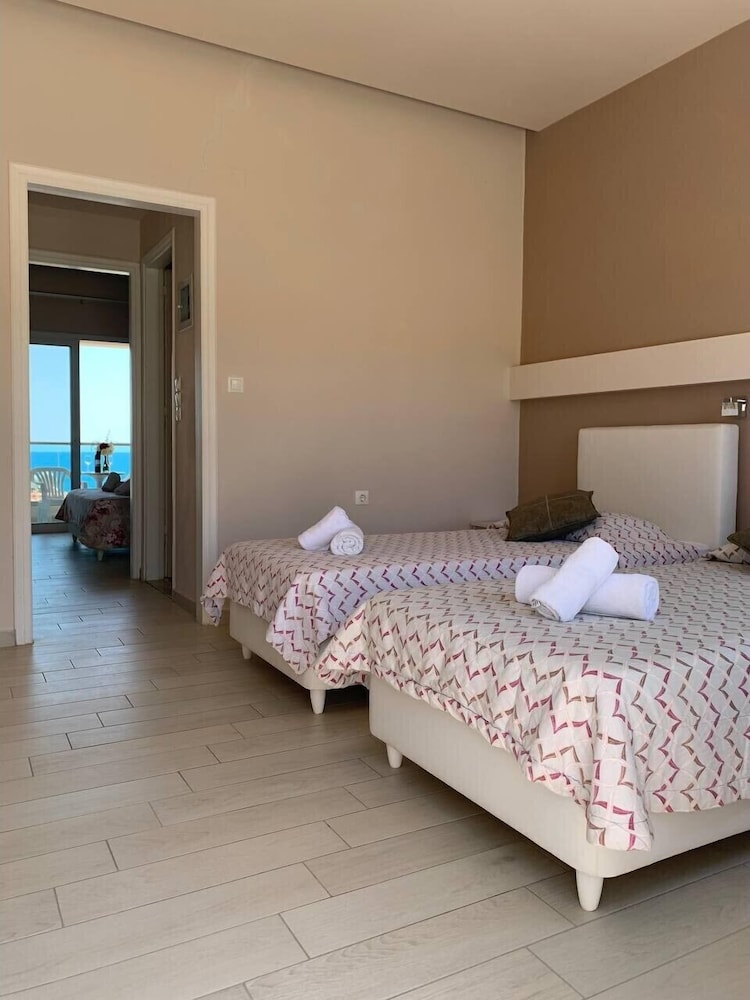 Saradari Beach Hotel 16/50