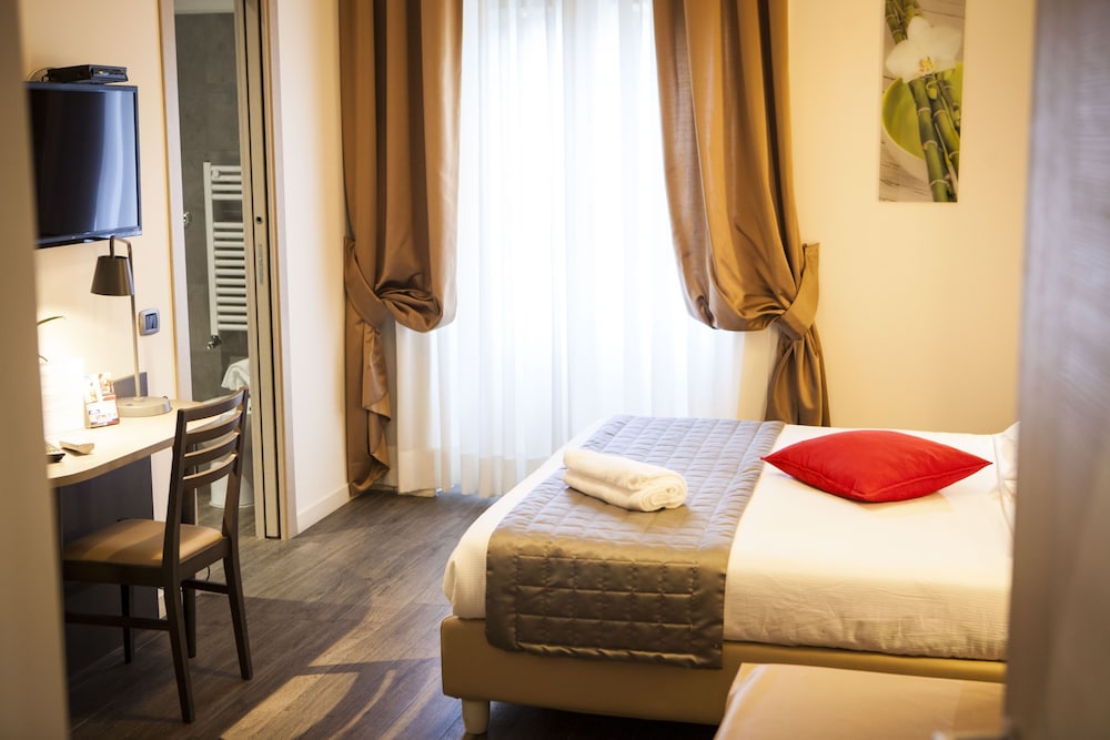 AVENTINO GUEST HOUSE 8/33