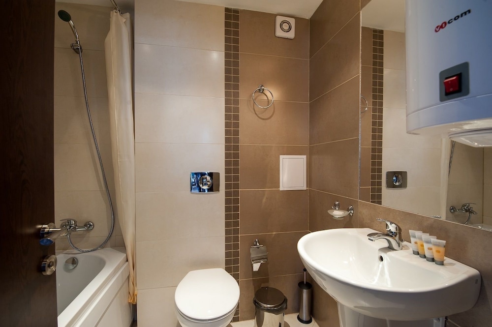 Cornelia Boutique Hotel and SPA 49/50