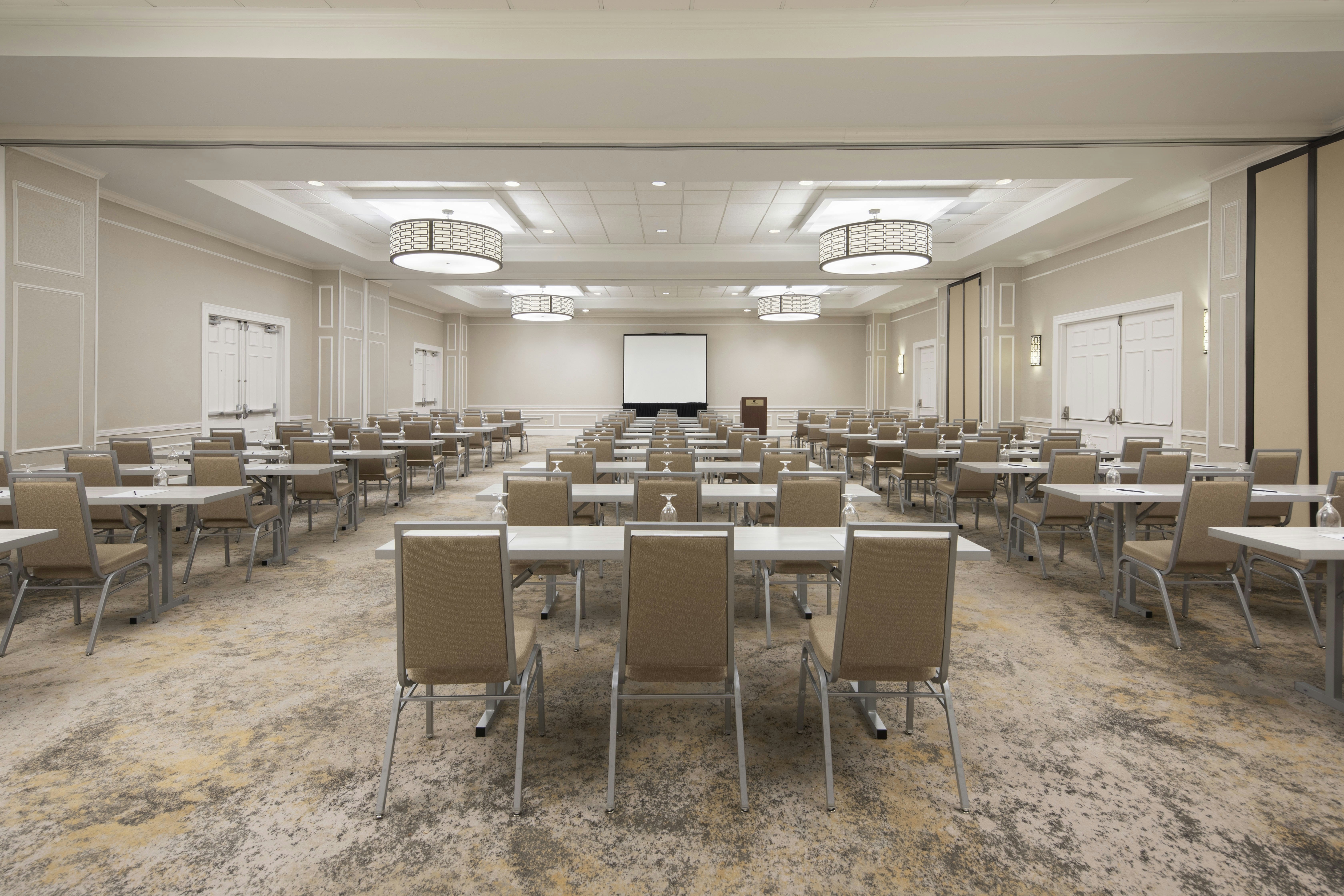 Doubletree Hotel Atlanta Roswell Alpharetta Area 67/75