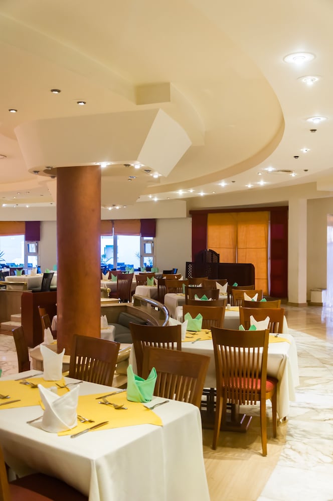 Invidia Coral Beach Tiran 115/137