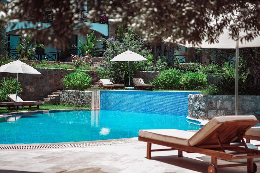 Amore Boutique Hotel 30/50