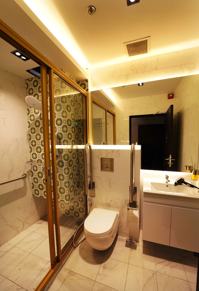 Cube Boutique Capsule Hotel Kampong Glam 26/26
