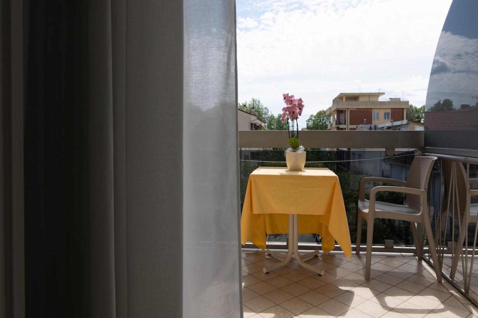 Hotel Mirò Cattolica 10/50