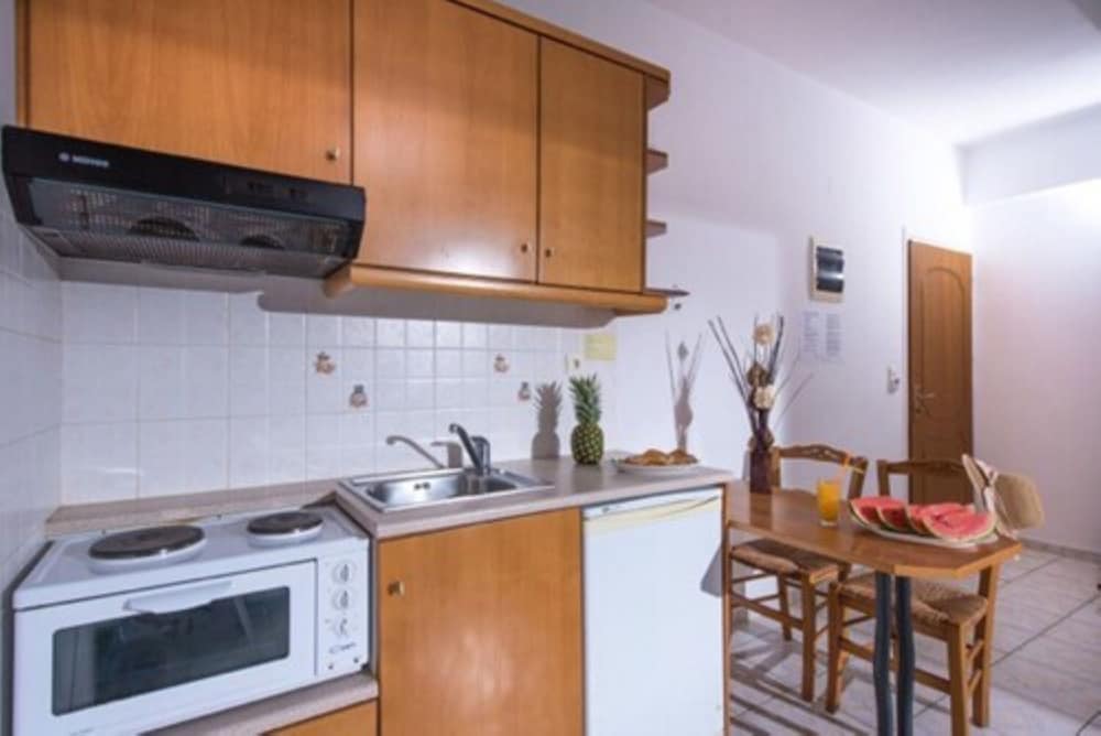 Irida Apartments Malia by Estia 38/46