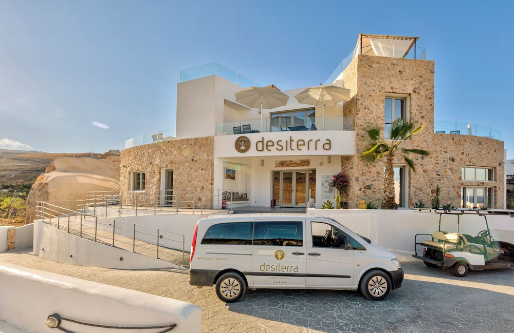 Desiterra Santorini 67/76