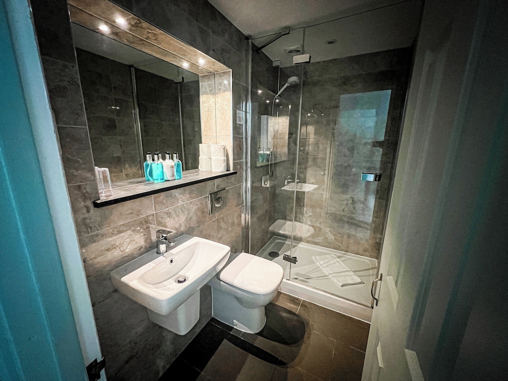Rock House Hotel - Guest House 33/37